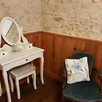 La Grange בית נופש La Chapelle-Pouilloux